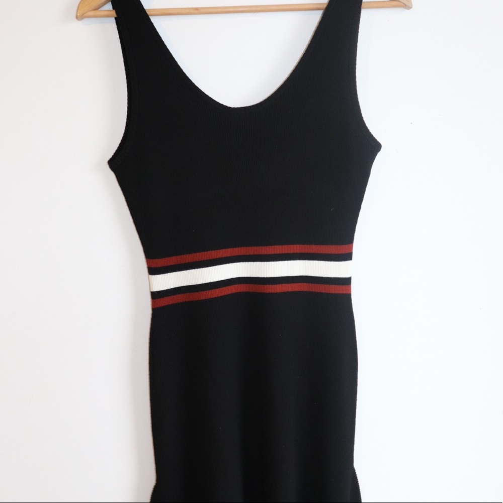 ALC Beautiful Black Knit Asymmetric Midi Dress - Picture 8 of 8